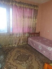 Продам 2-х комнатную квартиру в центре пос. Сомониён